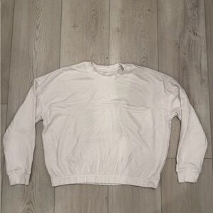 Vuori Women's Cream Sweatshirt